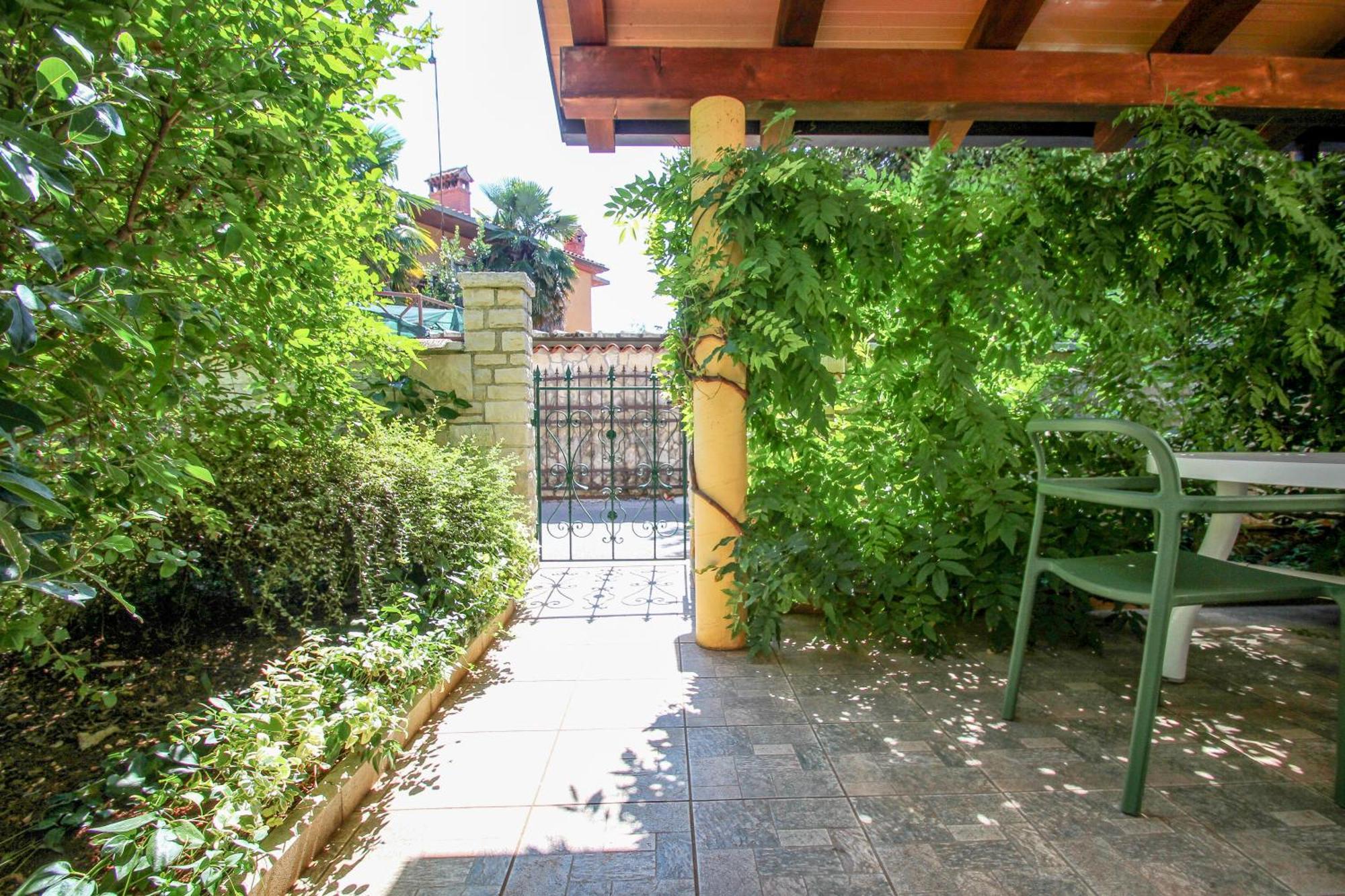 Viviana Damir A2 Apartment Novigrad  Luaran gambar